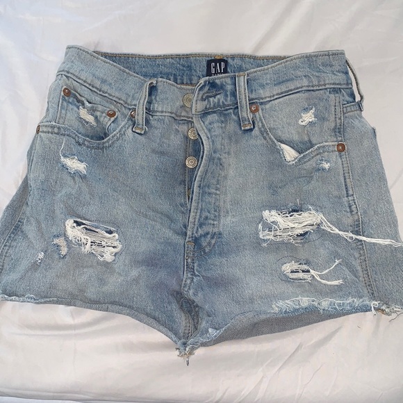 GAP Pants - Distressed denim Gap Jeans